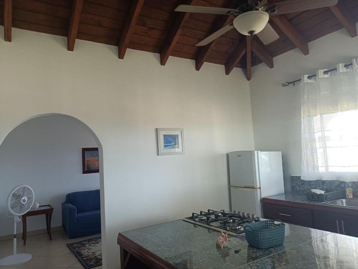 Holiday Home Belvedere Dickenson Bay Kamer foto